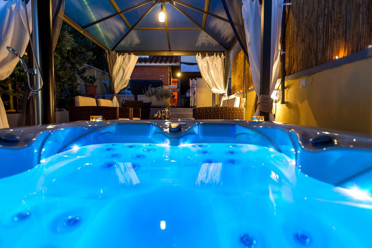 Apartment Pool Julia Zadar